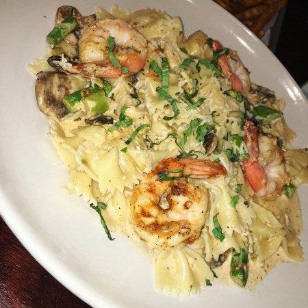 Mallies Sports Grill Bar